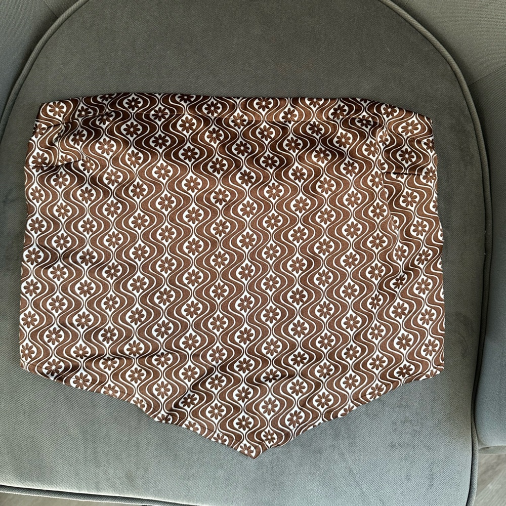 Hollister - strapless crop top - size small